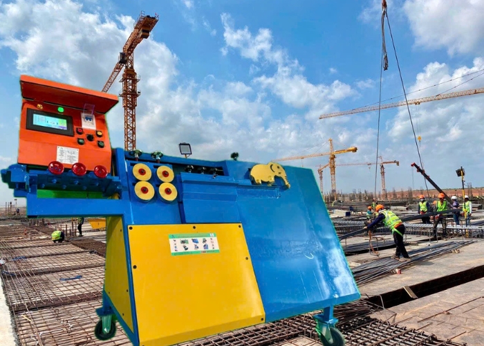 Máy bẻ đai sắt tự động giữ nghề cho thợ trẻ bảo vệ sức khỏe cho thợ lớn tuổi 